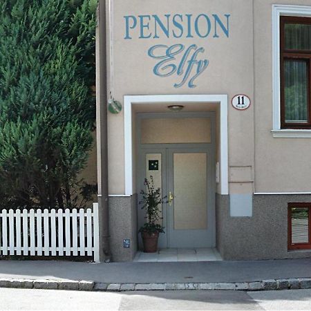 Pension Elfy Μπάντεν Εξωτερικό φωτογραφία